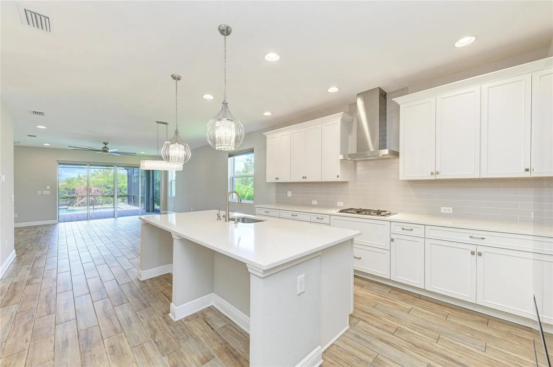 4745 Antrim Drive Sarasota FL 34240