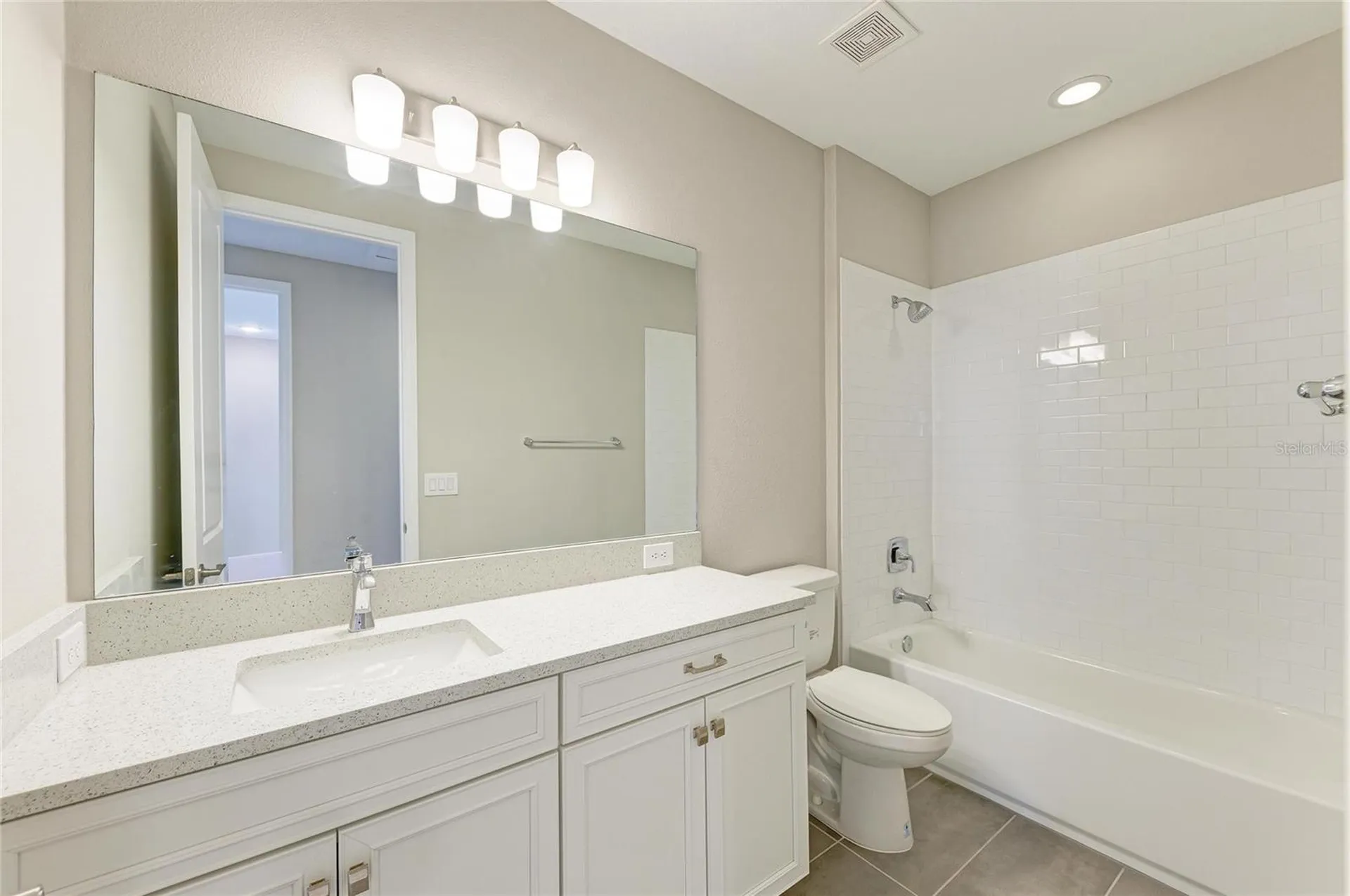 4745 Antrim Drive Sarasota FL 34240