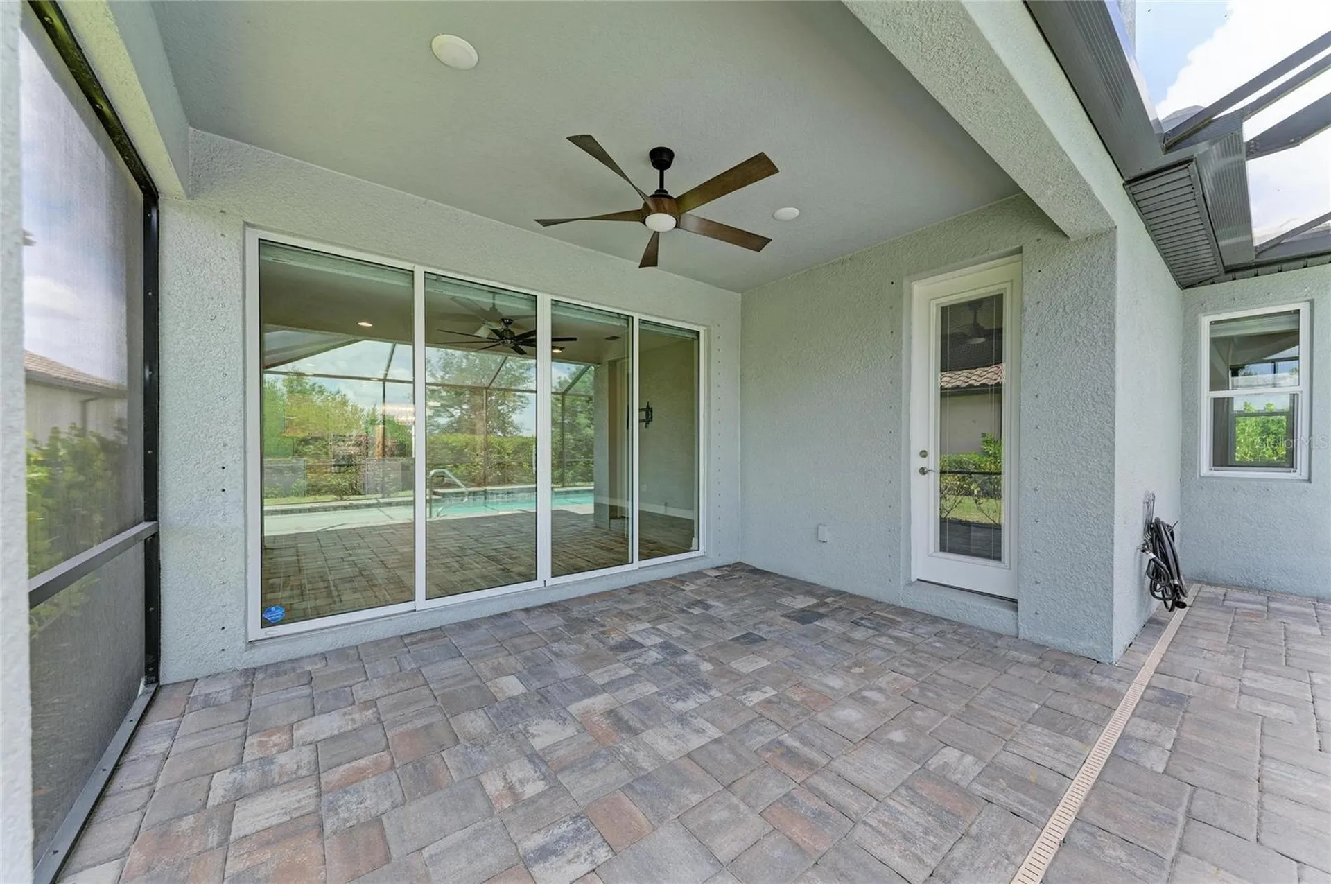 4745 Antrim Drive Sarasota FL 34240
