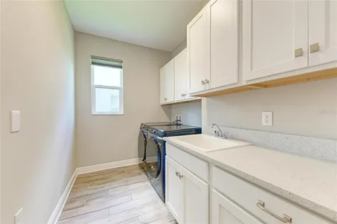 4745 Antrim Drive Sarasota FL 34240