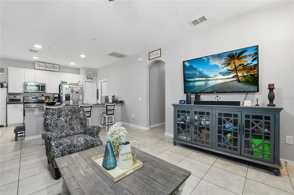 2487 Seven Oaks Drive St Cloud FL 34772