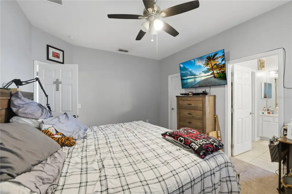 2487 Seven Oaks Drive St Cloud FL 34772