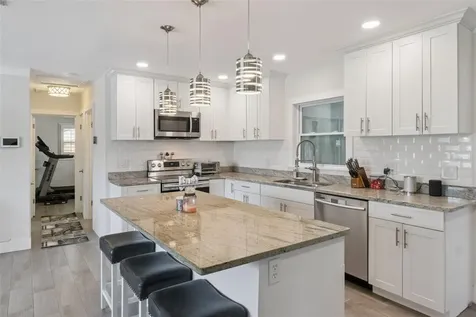 1761 65th Avenue N St Petersburg FL 33702