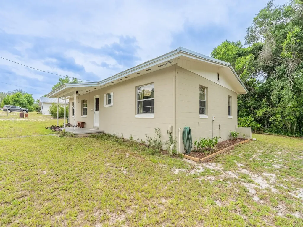 30070 NE 96th Street Fort Mc Coy FL 32134