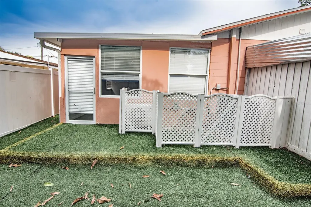 5810 N Thatcher Avenue Tampa FL 33614