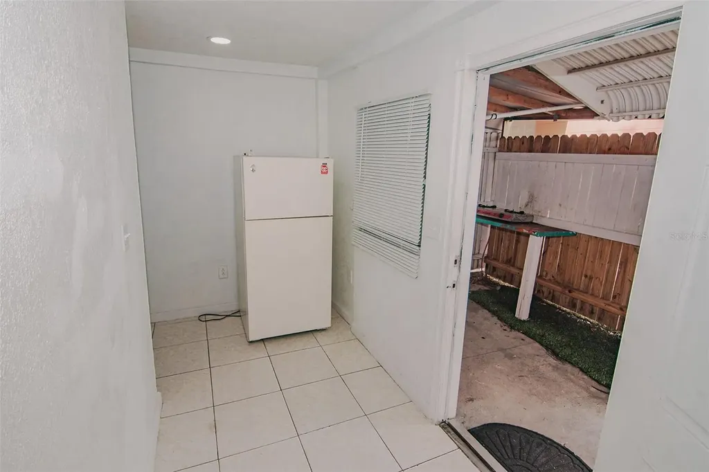 5810 N Thatcher Avenue Tampa FL 33614