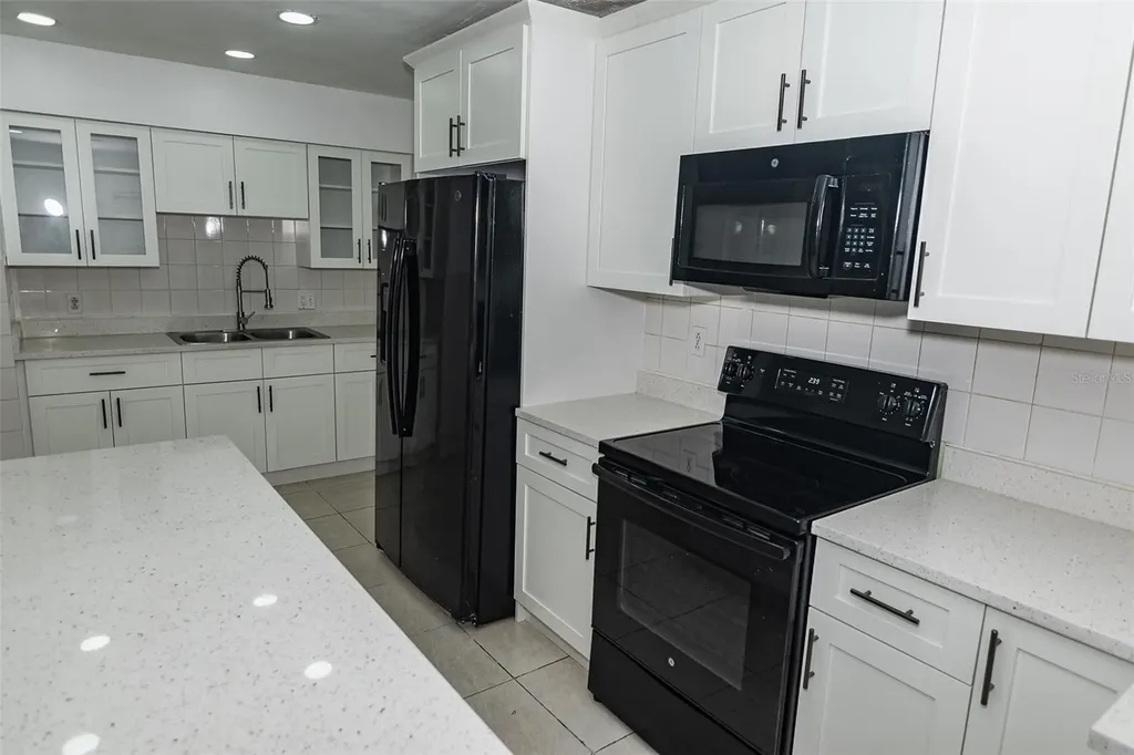 5810 N Thatcher Avenue Tampa FL 33614