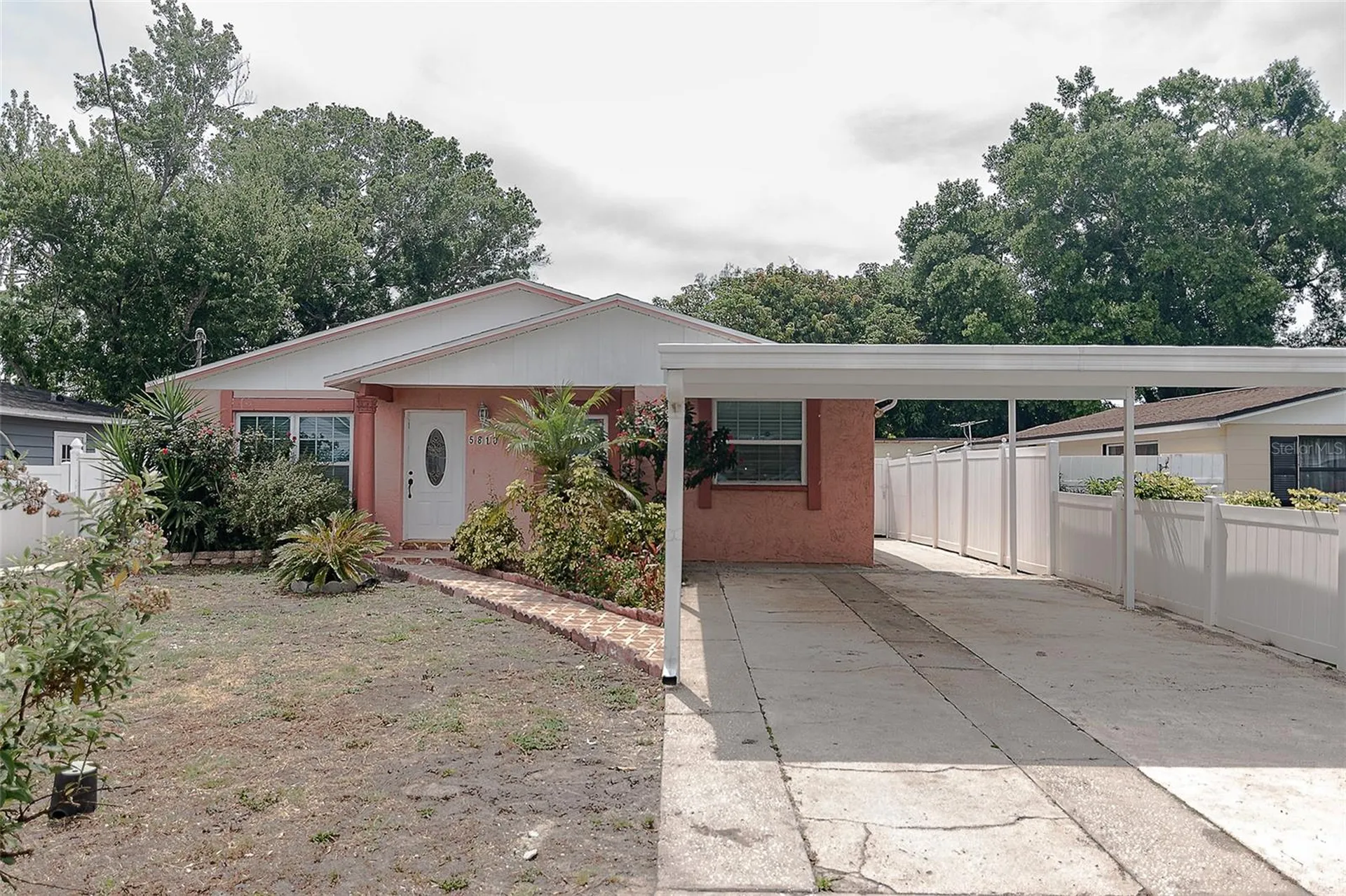 5810 N Thatcher Avenue Tampa FL 33614