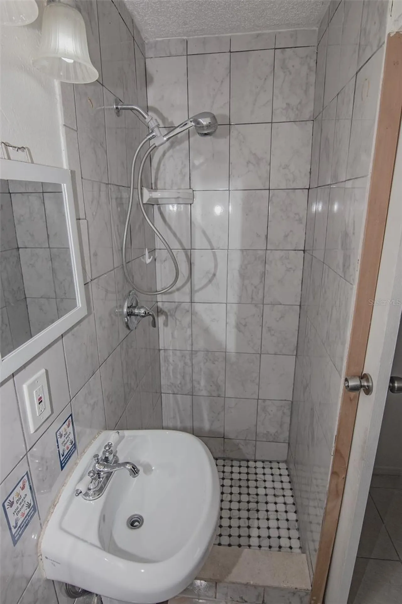 5810 N Thatcher Avenue Tampa FL 33614