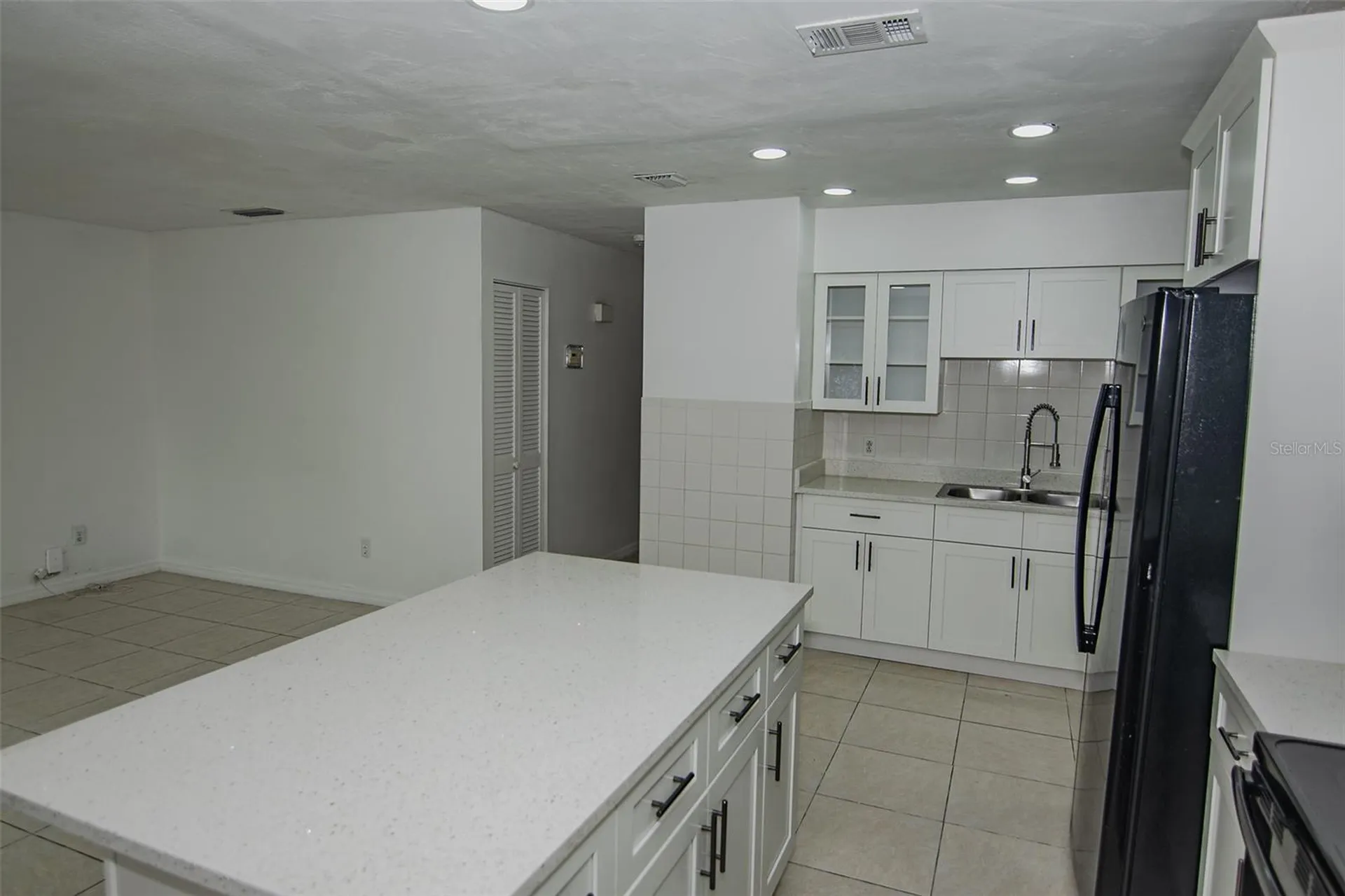 5810 N Thatcher Avenue Tampa FL 33614