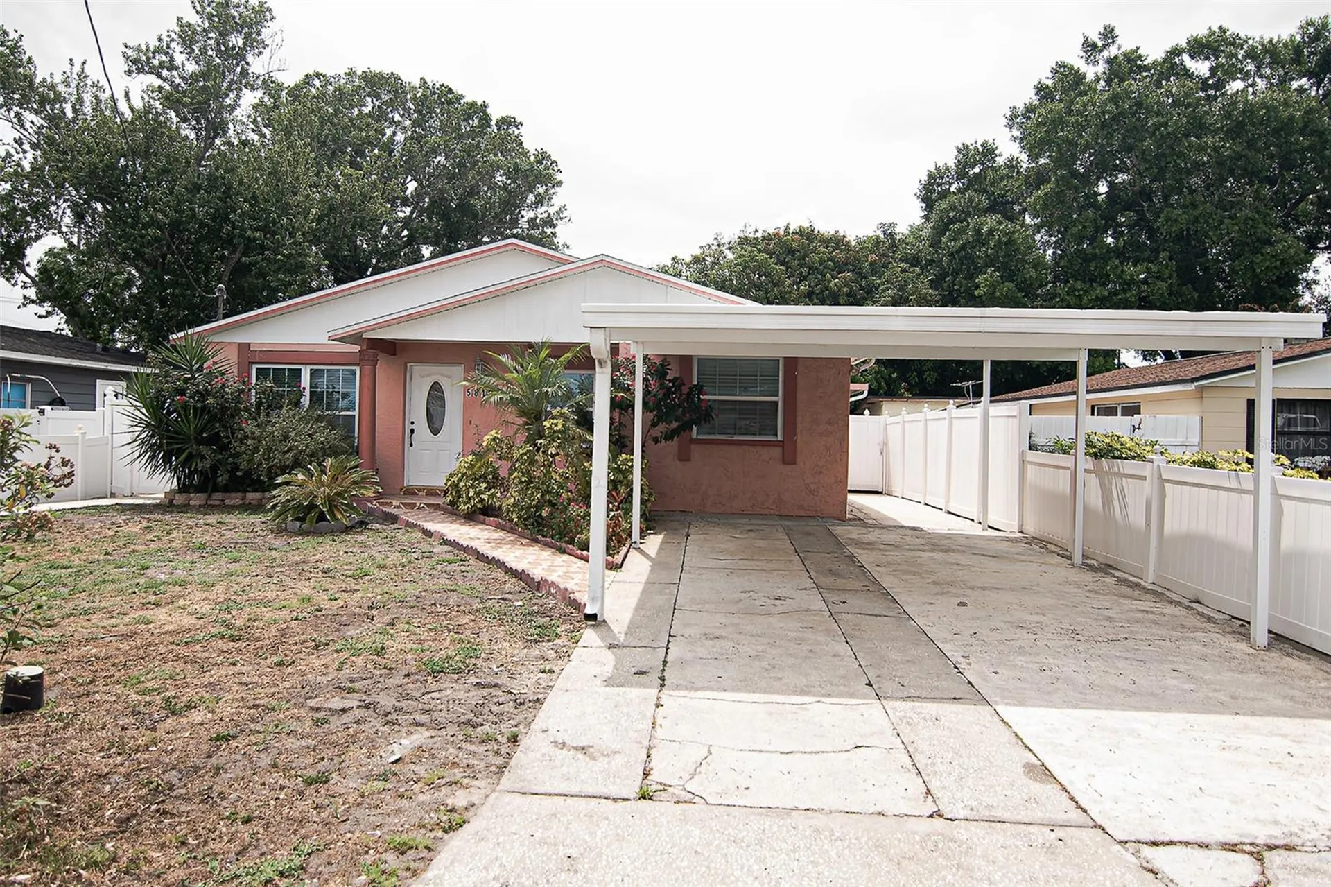 5810 N Thatcher Avenue Tampa FL 33614