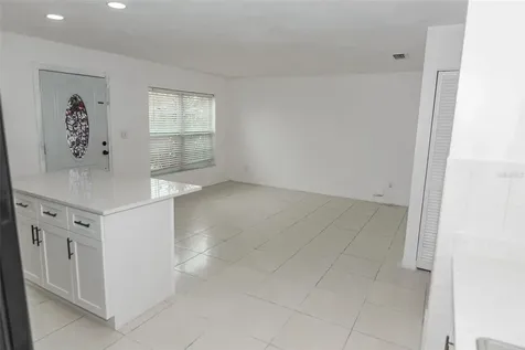 5810 N Thatcher Avenue Tampa FL 33614