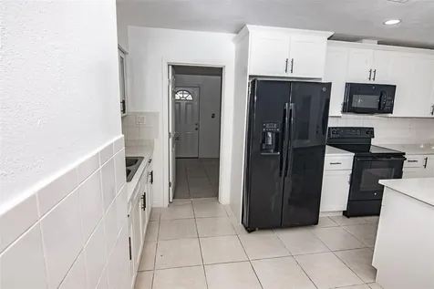 5810 N Thatcher Avenue Tampa FL 33614