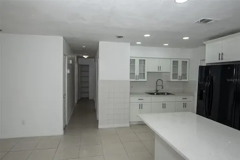 5810 N Thatcher Avenue Tampa FL 33614