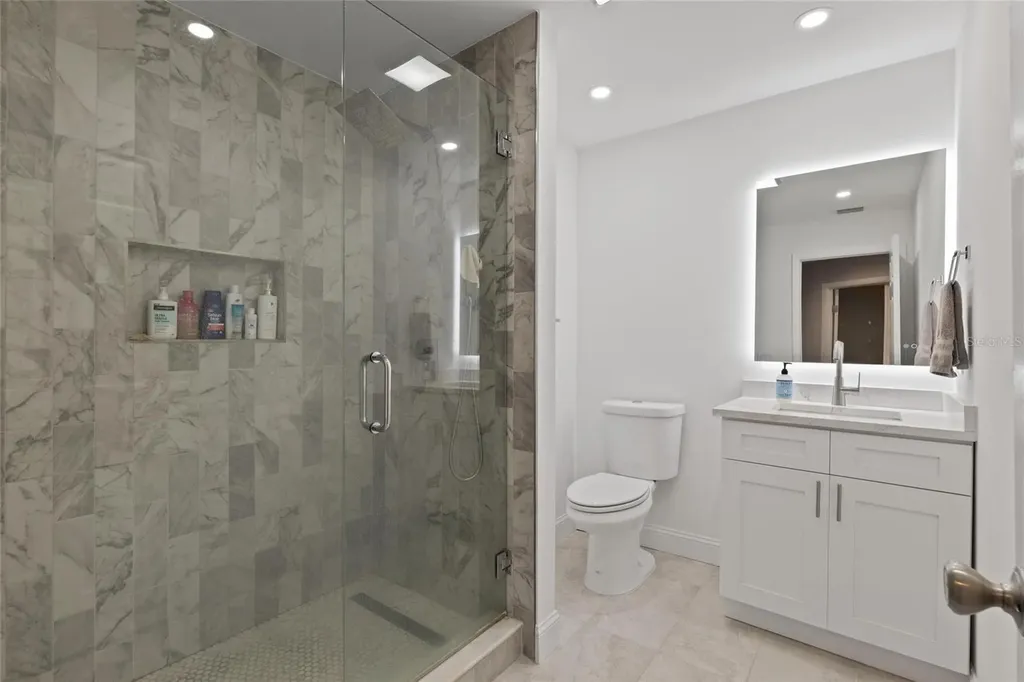 498 Lakewood Drive Brandon FL 33510