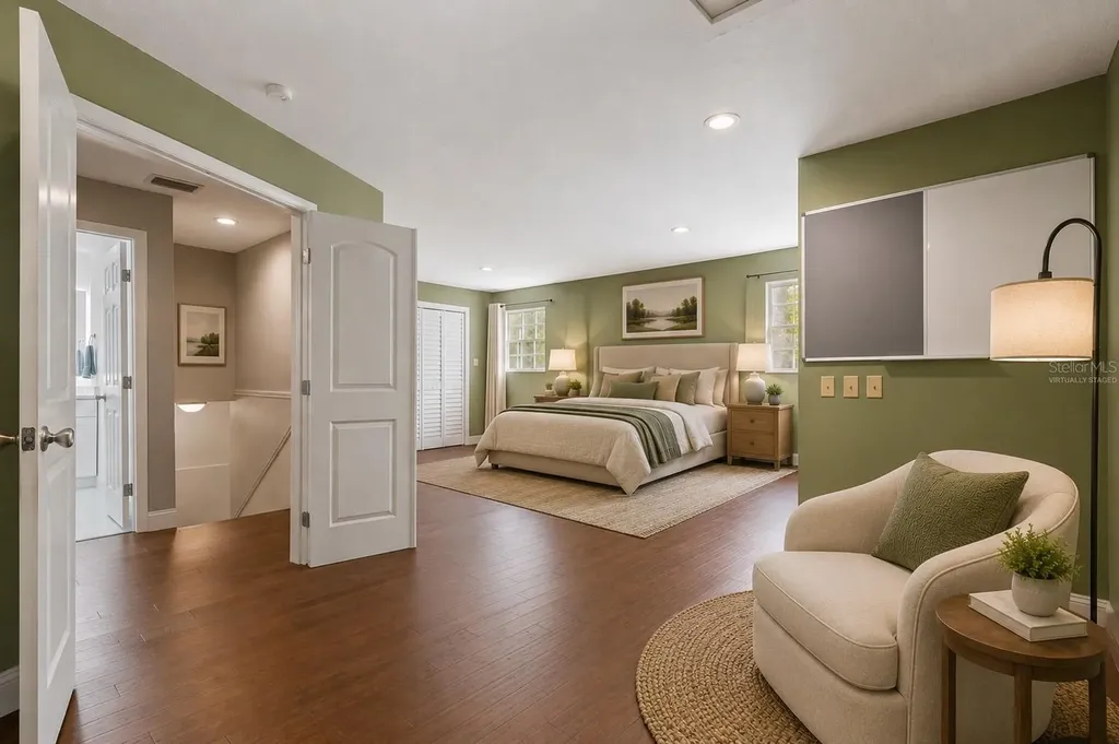 498 Lakewood Drive Brandon FL 33510
