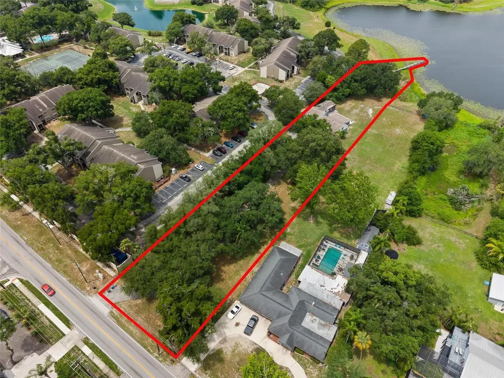 498 Lakewood Drive Brandon FL 33510