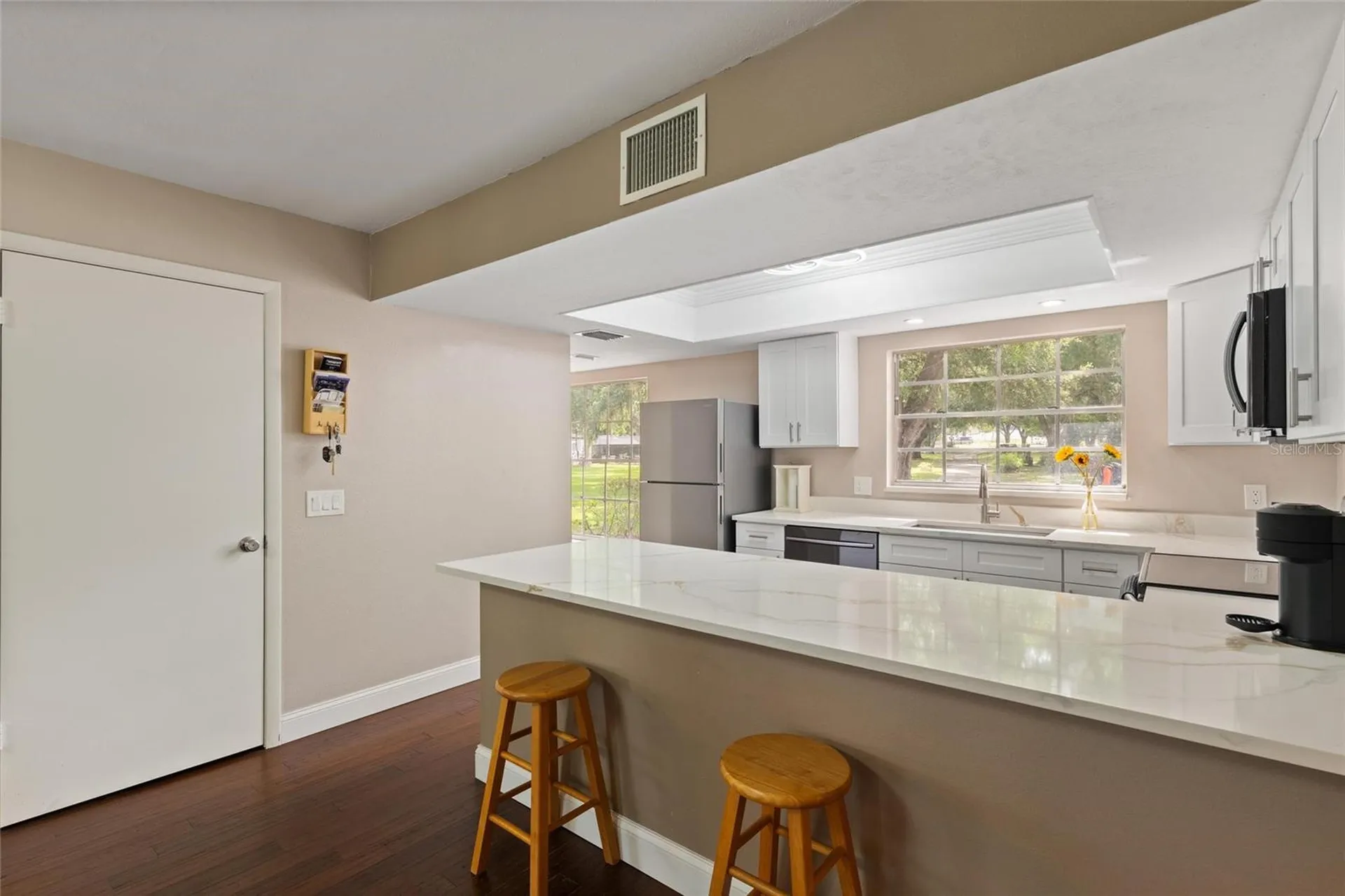 498 Lakewood Drive Brandon FL 33510
