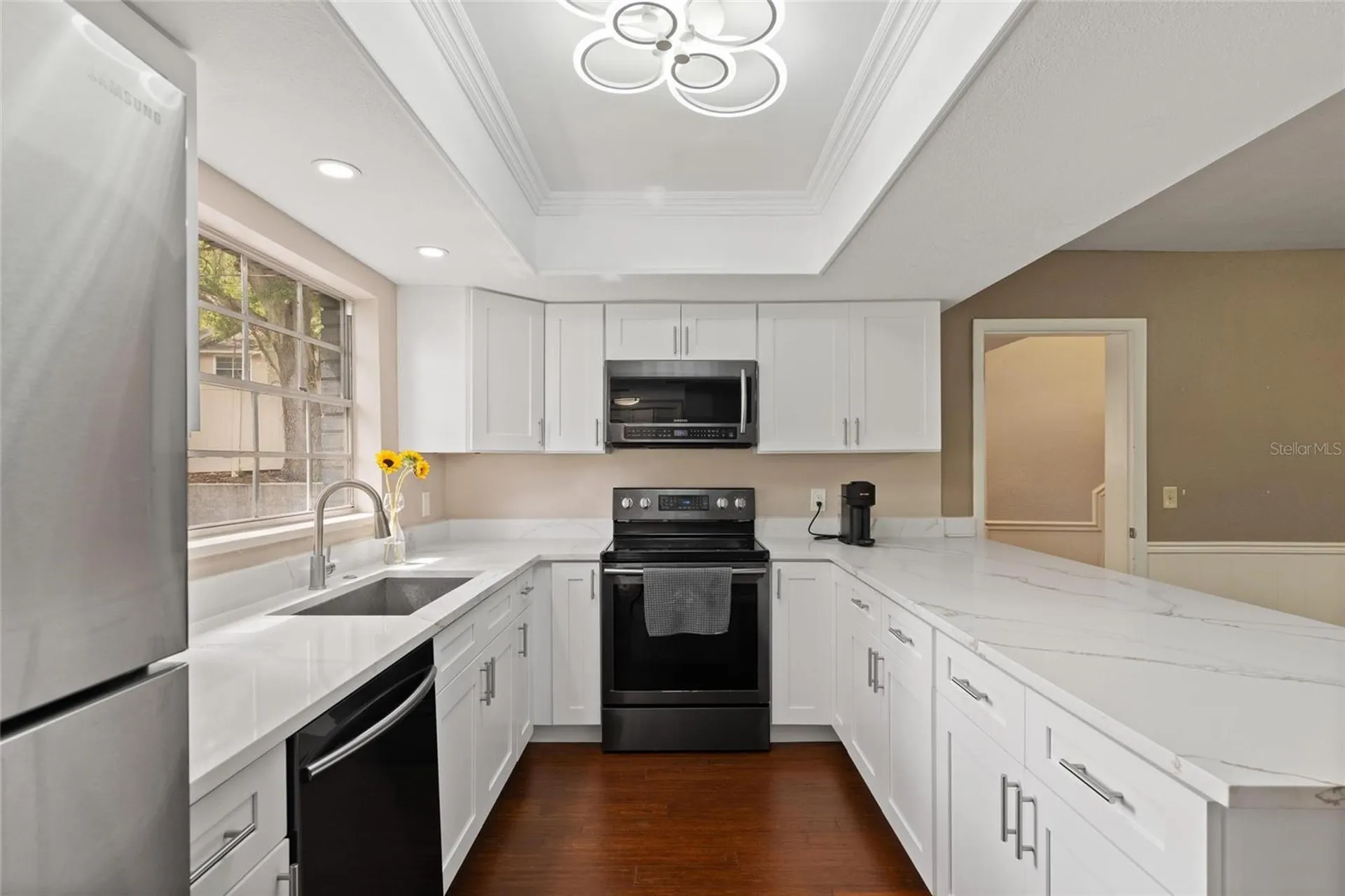 498 Lakewood Drive Brandon FL 33510
