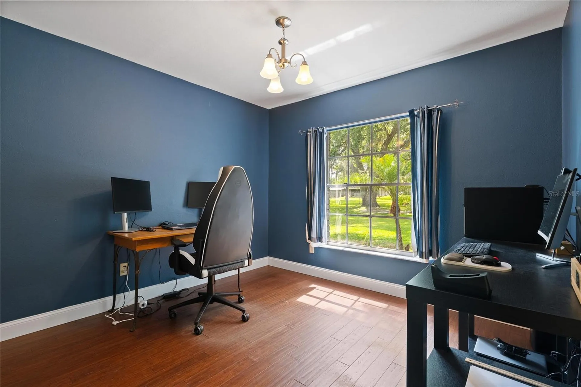 498 Lakewood Drive Brandon FL 33510