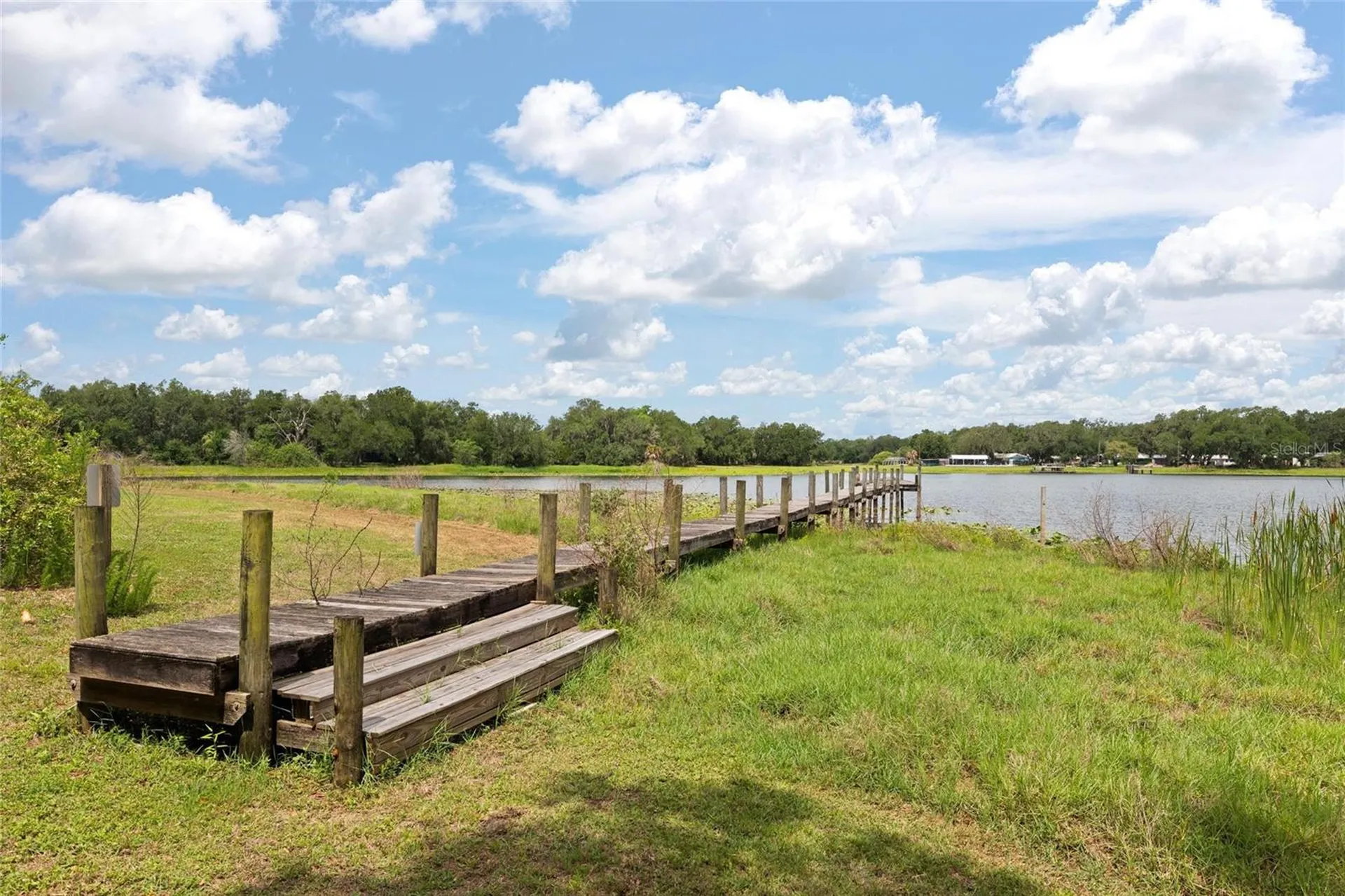 498 Lakewood Drive Brandon FL 33510