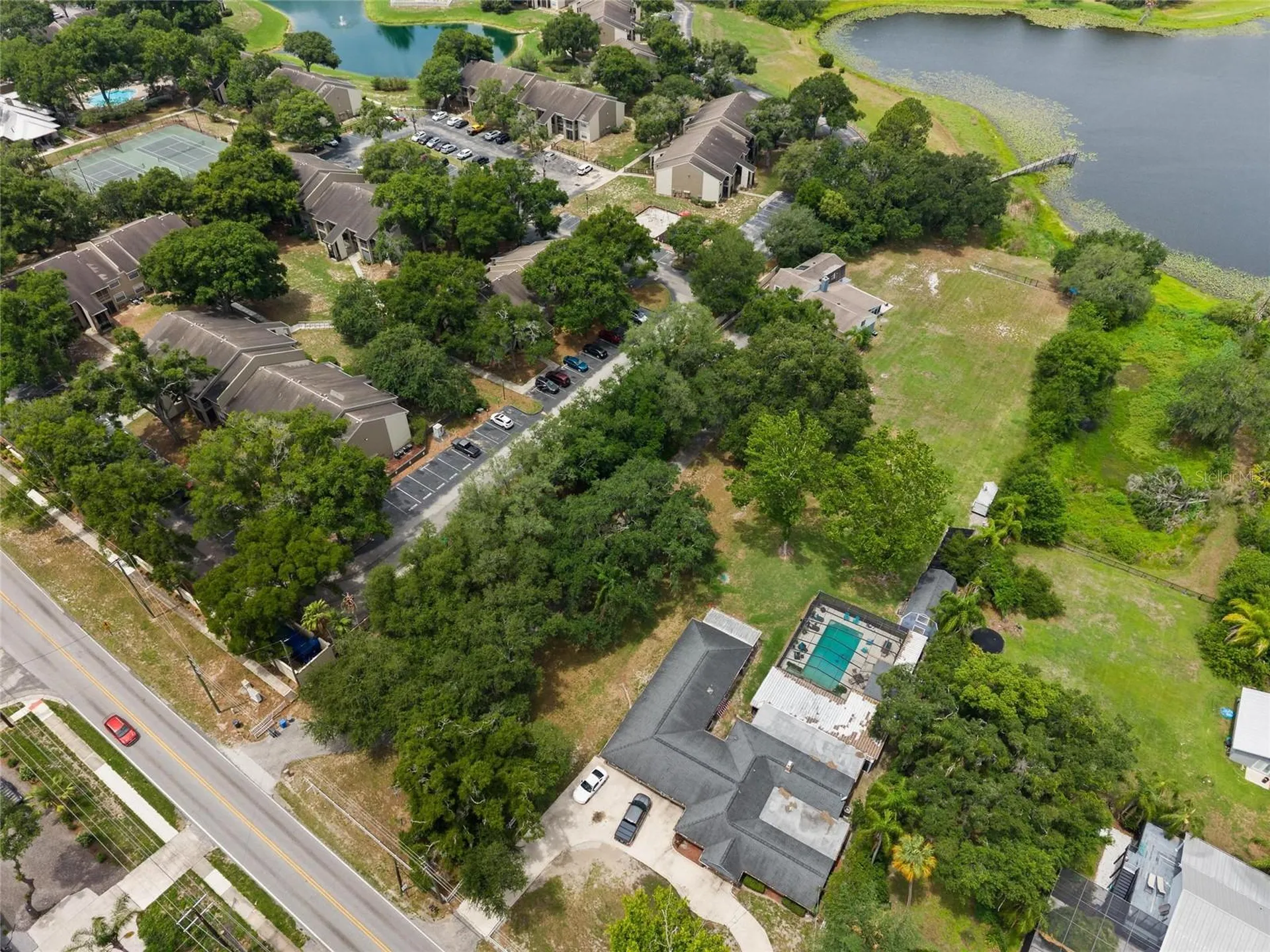 498 Lakewood Drive Brandon FL 33510