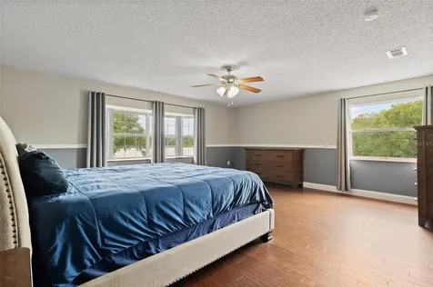 498 Lakewood Drive Brandon FL 33510
