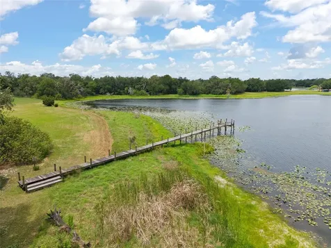498 Lakewood Drive Brandon FL 33510