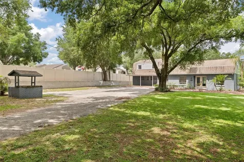 498 Lakewood Drive Brandon FL 33510