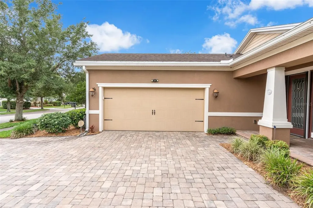 903 Victoria Hills Drive S Deland FL 32724