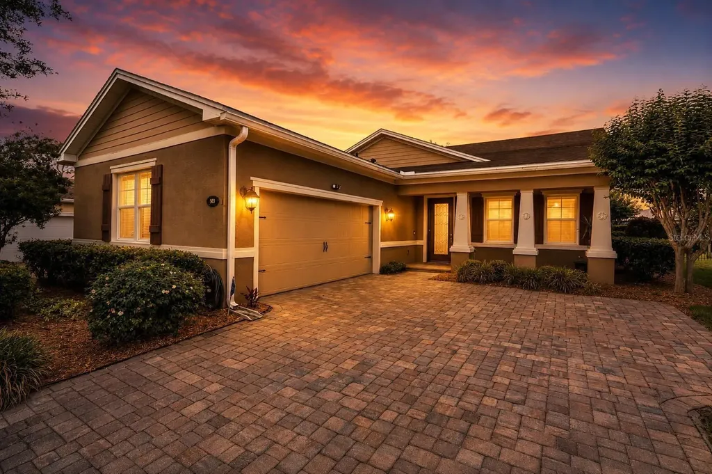 903 Victoria Hills Drive S Deland FL 32724