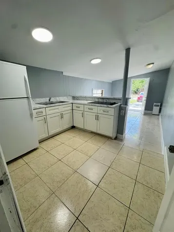 7714 Acadian Drive Orlando FL 32822