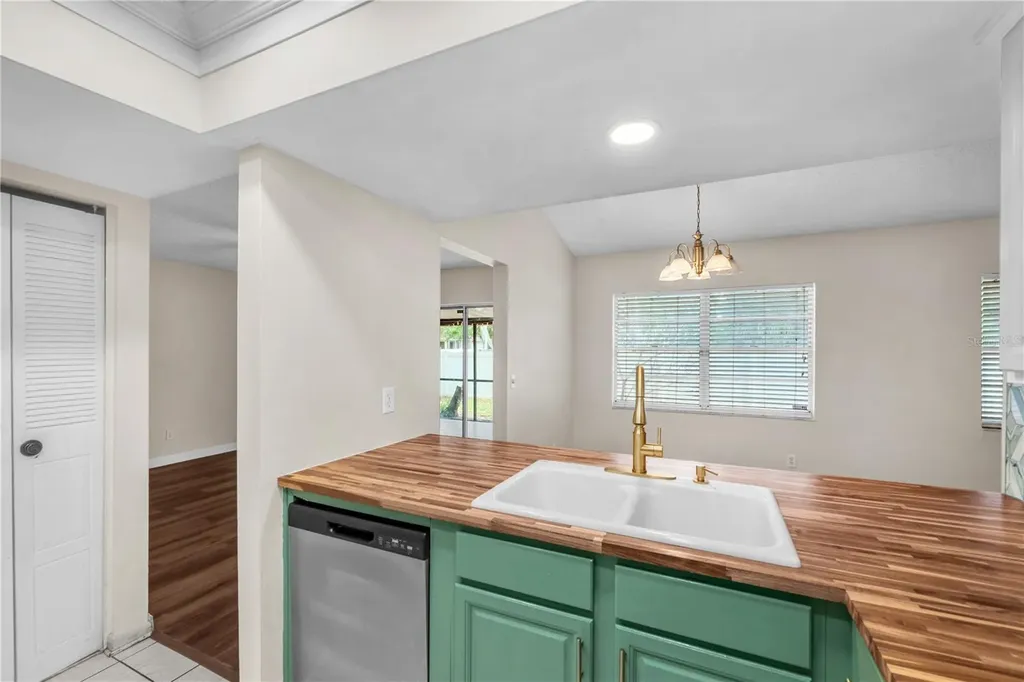 3619 Orangepointe Road Valrico FL 33596