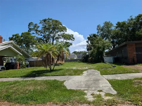 2725 N Ridgewood Avenue Tampa FL 33602