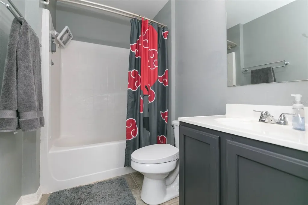 9922 Ashburn Lake Drive Tampa FL 33610