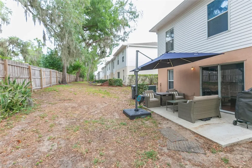 9922 Ashburn Lake Drive Tampa FL 33610