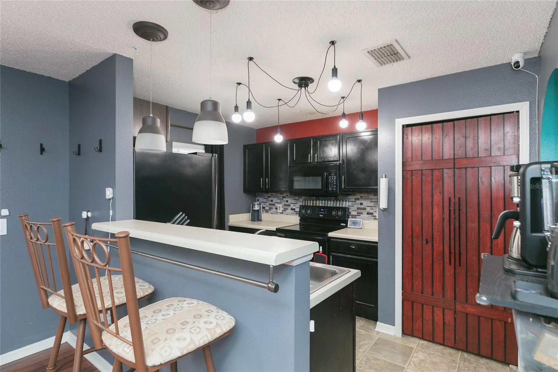 9922 Ashburn Lake Drive Tampa FL 33610