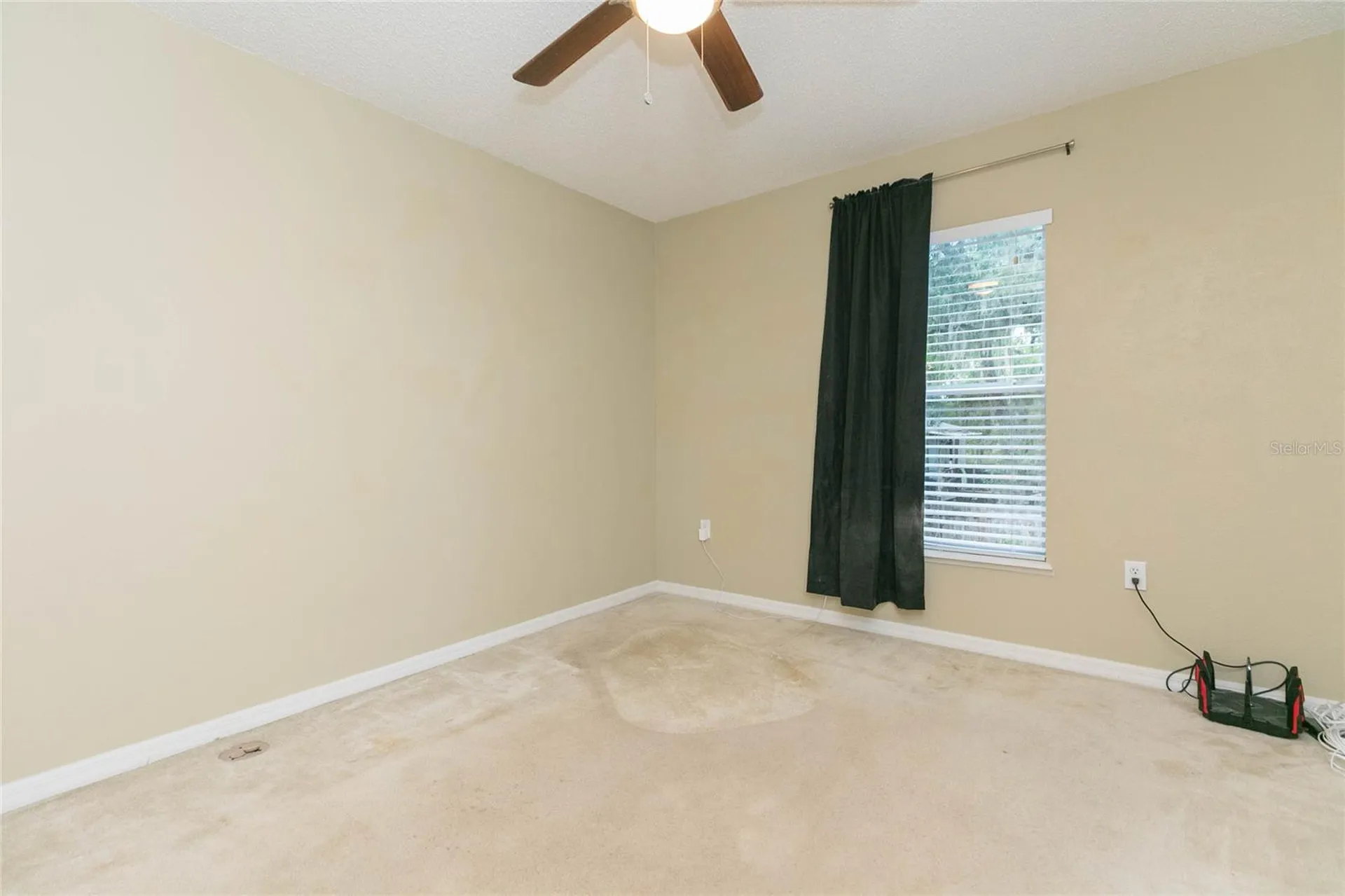 9922 Ashburn Lake Drive Tampa FL 33610