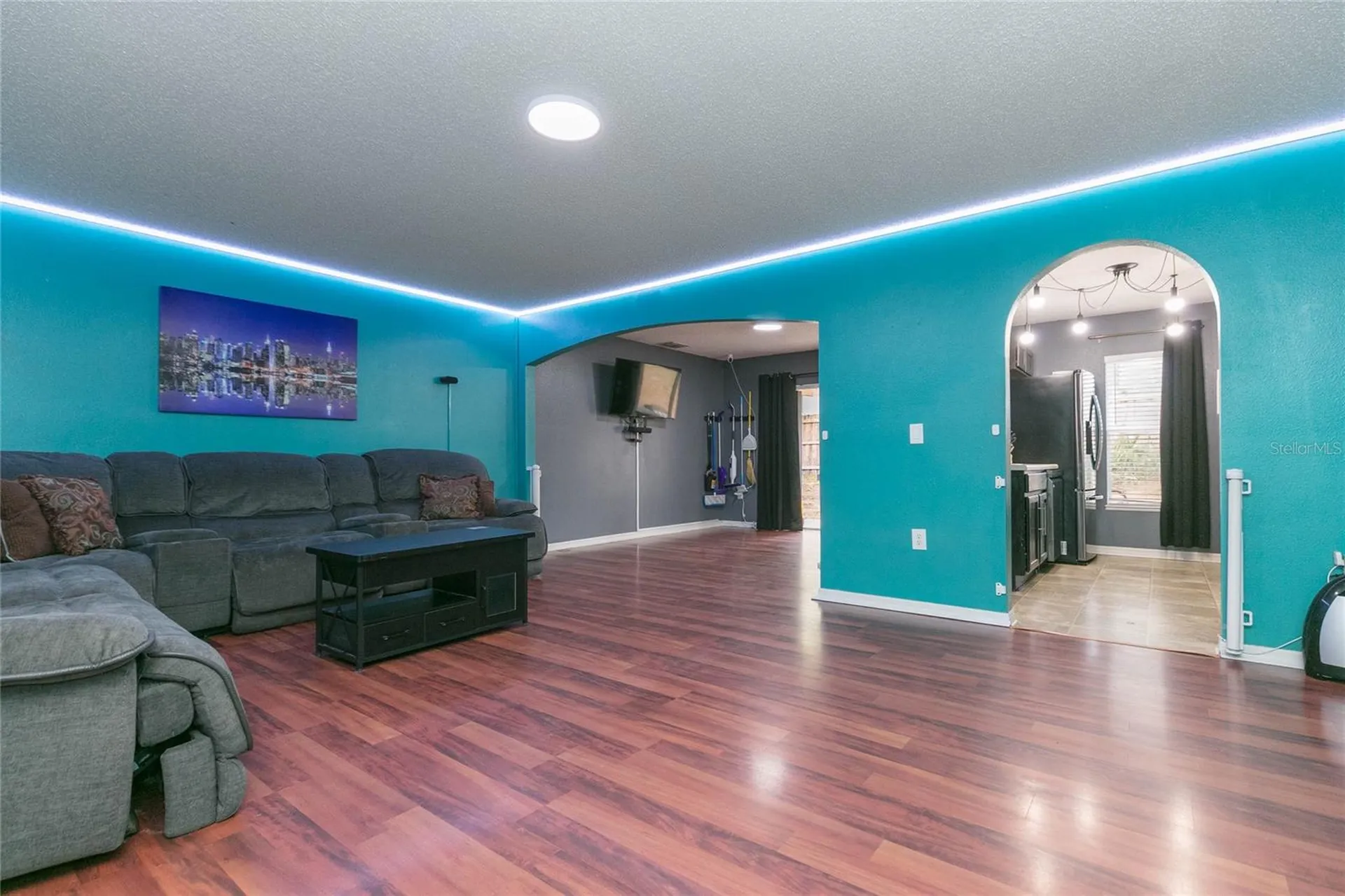 9922 Ashburn Lake Drive Tampa FL 33610