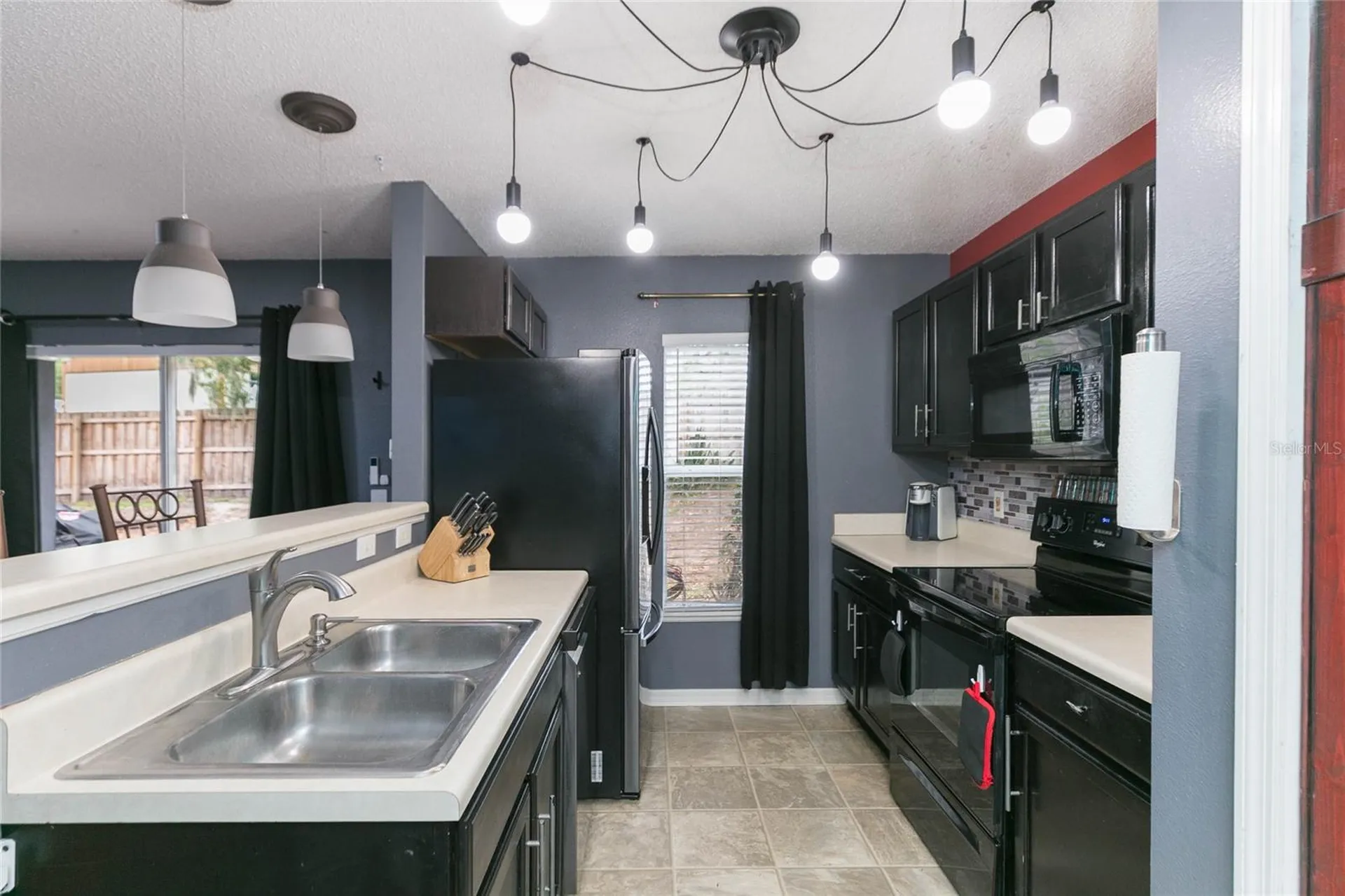 9922 Ashburn Lake Drive Tampa FL 33610