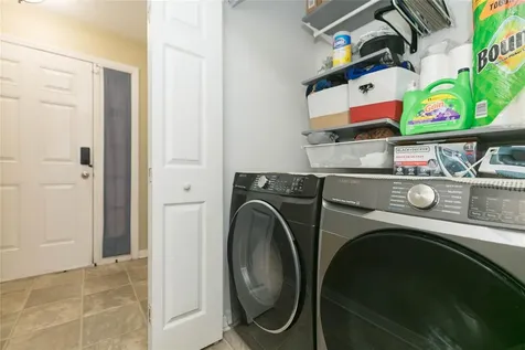 9922 Ashburn Lake Drive Tampa FL 33610