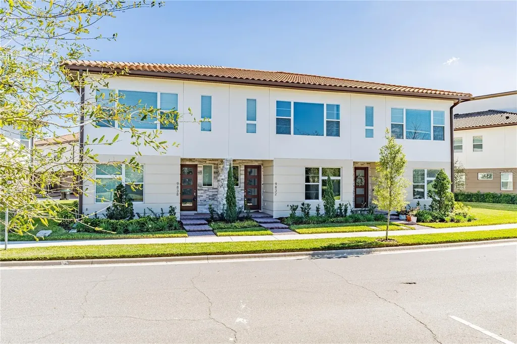 9832 Bucklow Hill Drive Orlando FL 32832