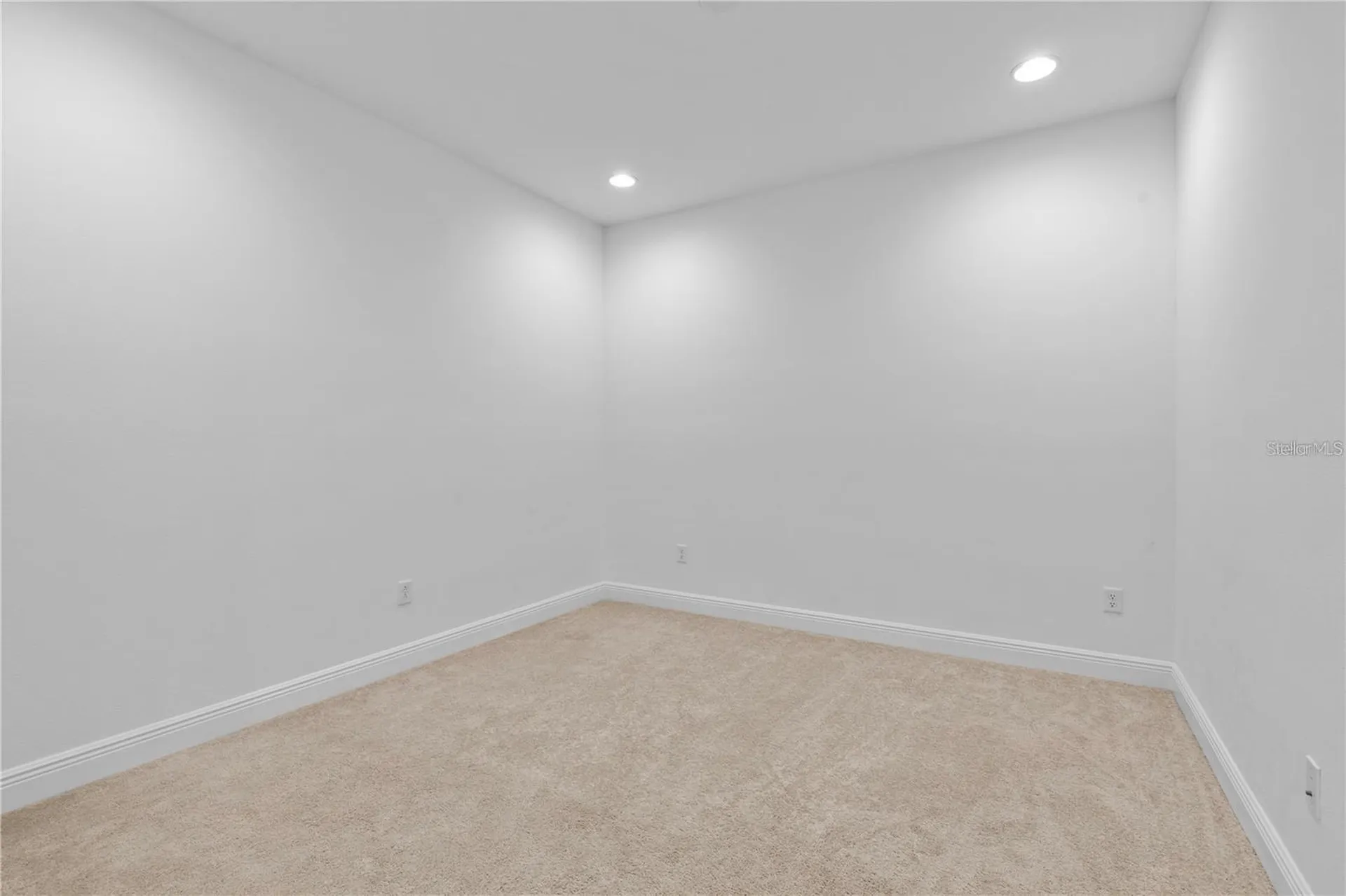 9832 Bucklow Hill Drive Orlando FL 32832