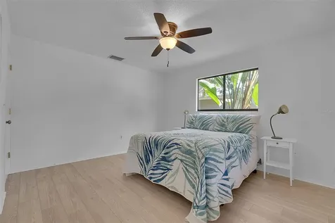 7206 8th Avenue NW Bradenton FL 34209