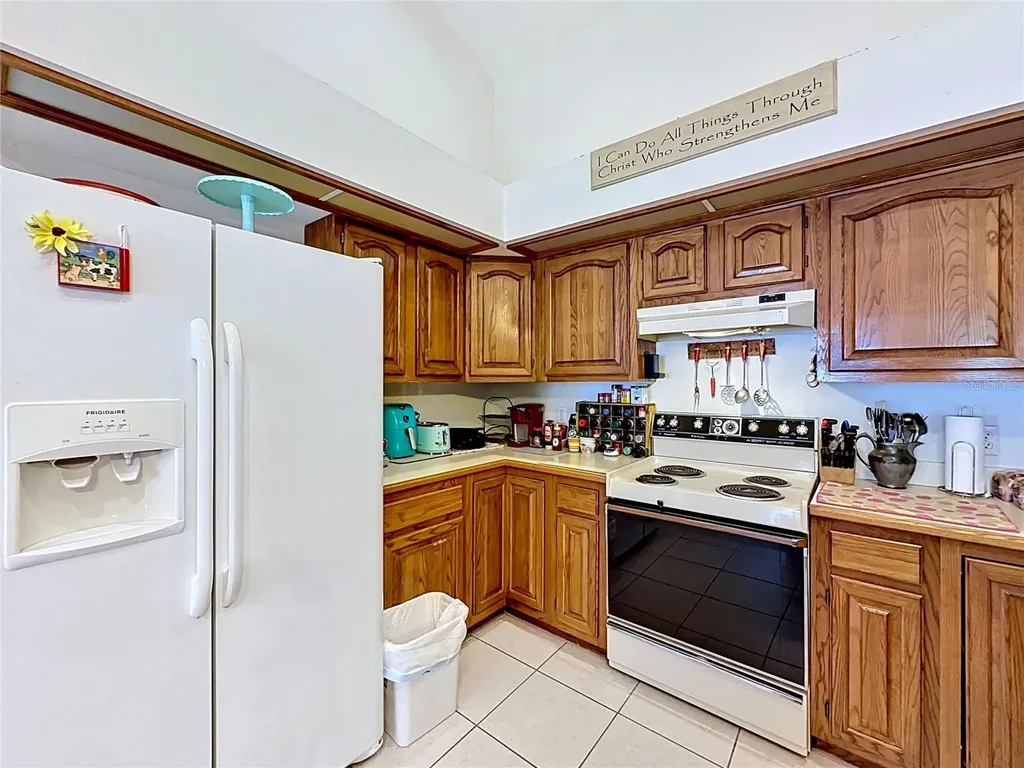 1681 E Spring Ridge Circle Winter Garden FL 34787