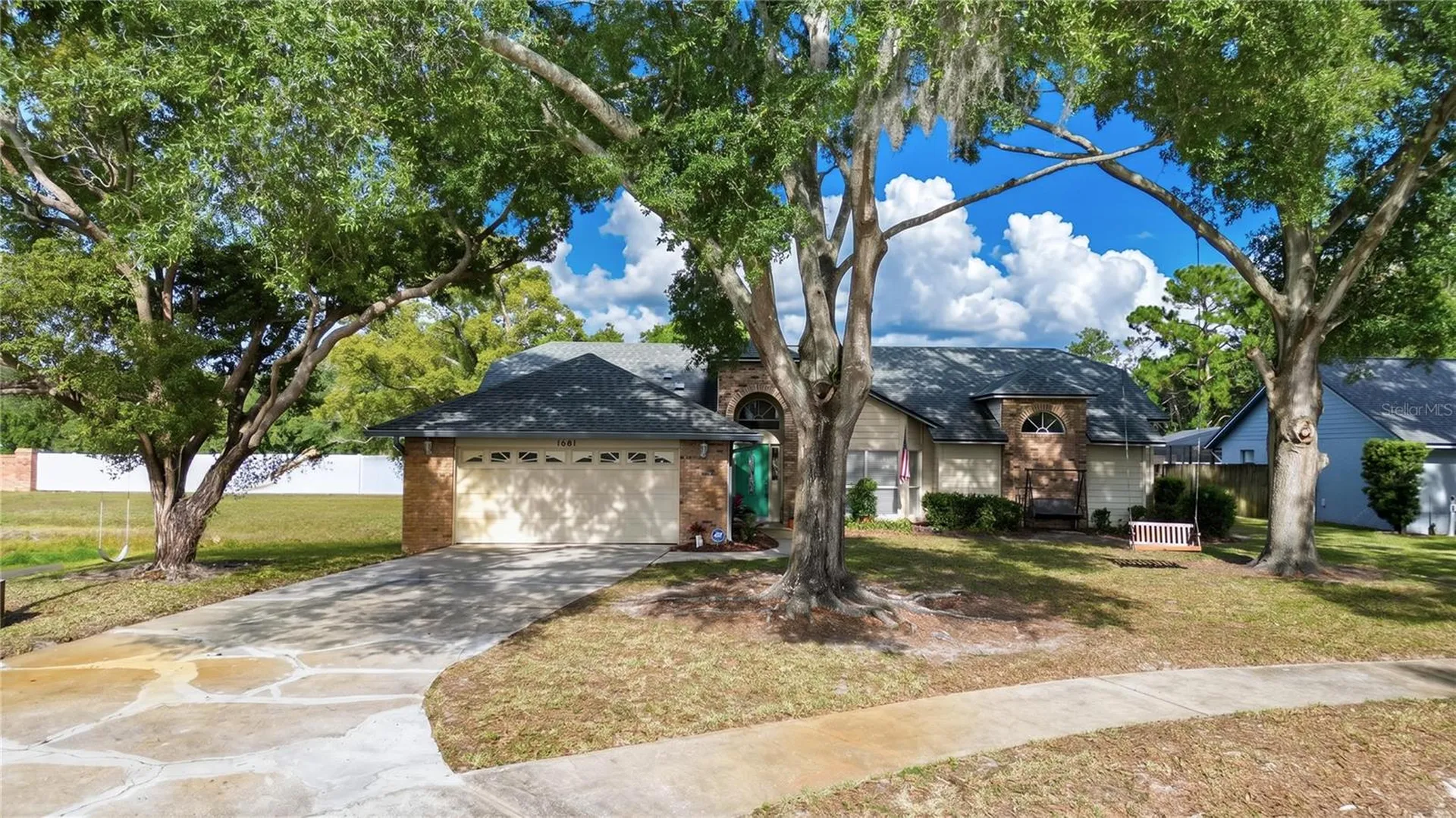 1681 E Spring Ridge Circle Winter Garden FL 34787