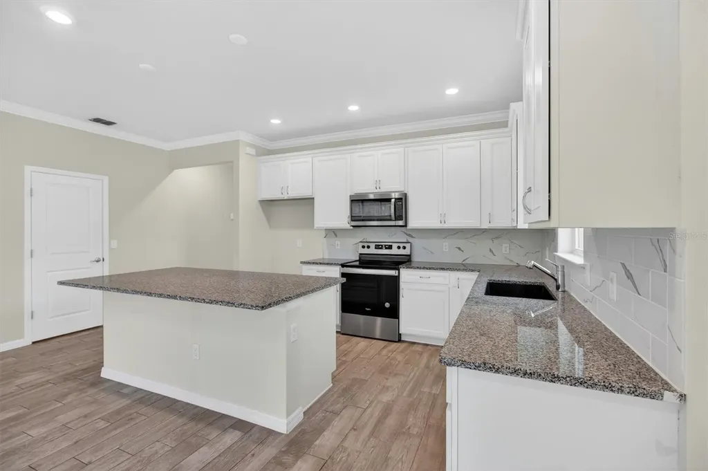 6232 Blue Sage Loop Orlando FL 32829