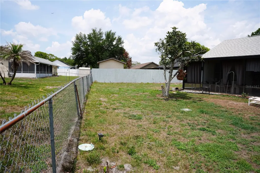 9705 Lingwood Trail Orlando FL 32817