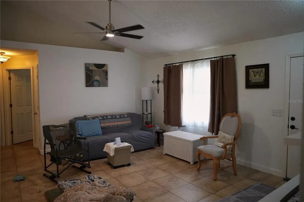9705 Lingwood Trail Orlando FL 32817