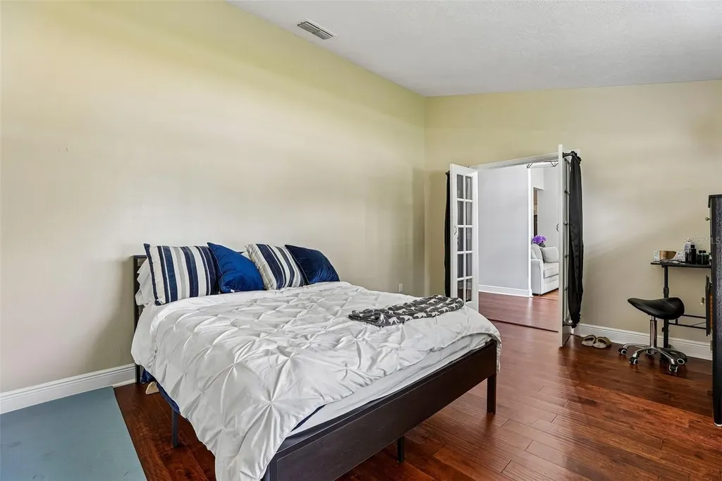 4902 Reginald Road Orlando FL 32829